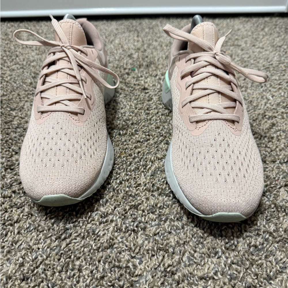 Nike odyssey react Women's Soft Pink Sneakers - Picture 3 of 8